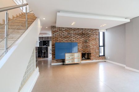 Casa de condomínio à venda com 245m², 3 quartos e 2 vagas Casa de condomínio à venda com 245m², 3 quartos e 2 vagasSala