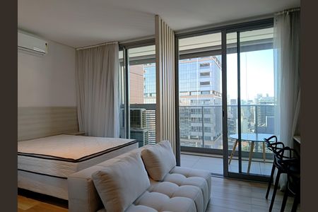 Studio para alugar com 30m², 1 quarto e 1 vaga Studio para alugar com 30m², 1 quarto e 1 vagaStudio