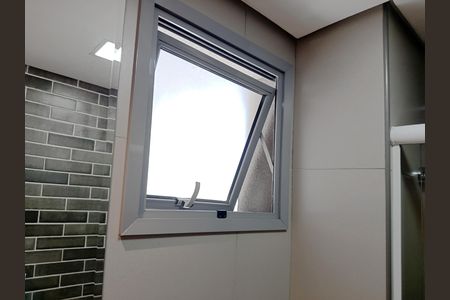 Studio para alugar com 30m², 1 quarto e 1 vaga Studio para alugar com 30m², 1 quarto e 1 vagaBanheiro social
