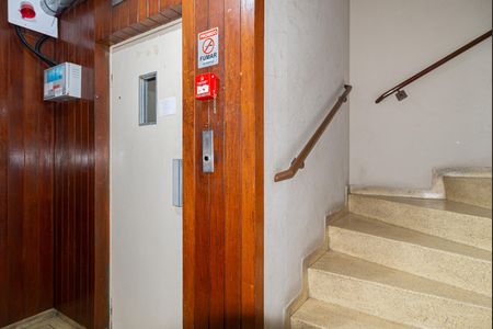 Studio à venda com 30m², 1 quarto e sem vagaÁrea comum - Elevador