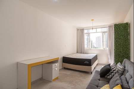 Studio à venda com 30m², 1 quarto e sem vagaSala/Quarto