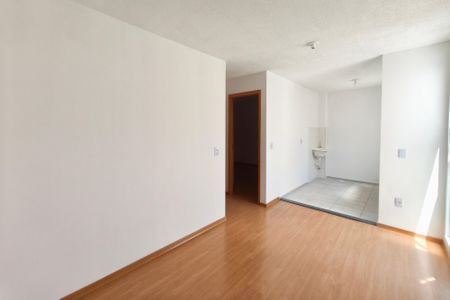 Sala de apartamento para alugar com 2 quartos, 41m² em Jardim Esmeraldina, Campinas