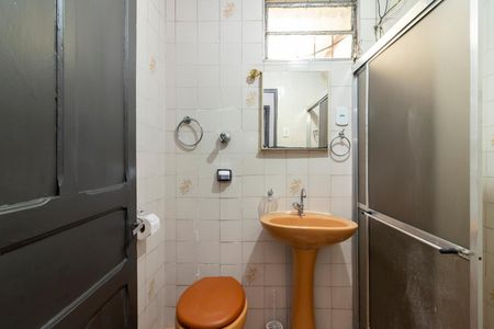 Casa para alugar com 110m², 2 quartos e sem vaga Casa para alugar com 110m², 2 quartos e sem vagaBanheiro 1