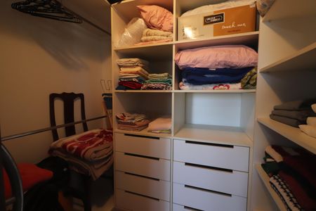 Casa à venda com 140m², 3 quartos e 2 vagascloset