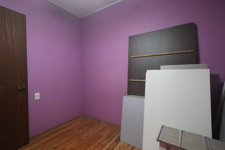 Casa à venda com 140m², 3 quartos e 2 vagasQuarto 04