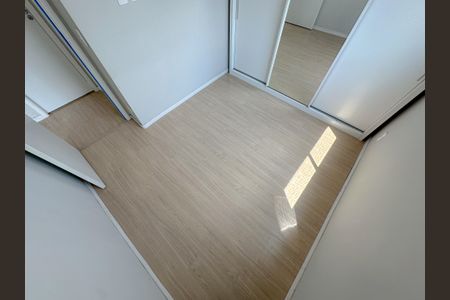 Apartamento para alugar com 46m², 2 quartos e 1 vagaQuarto