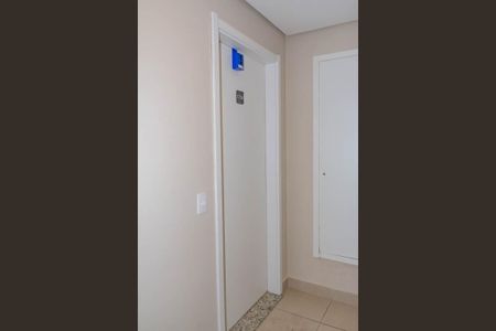 Apartamento para alugar com 27m², 1 quarto e sem vaga Apartamento para alugar com 27m², 1 quarto e sem vagaHall