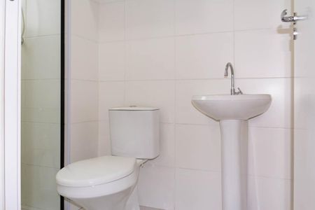 Apartamento para alugar com 27m², 1 quarto e sem vaga Apartamento para alugar com 27m², 1 quarto e sem vagaBanheiro da Suíte