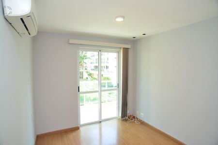 Apartamento para alugar com 105m², 2 quartos e 2 vagas Apartamento para alugar com 105m², 2 quartos e 2 vagasSuíte