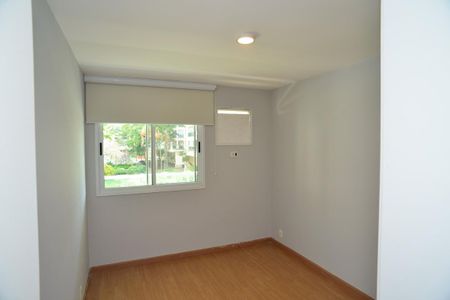Apartamento para alugar com 105m², 2 quartos e 2 vagas Apartamento para alugar com 105m², 2 quartos e 2 vagasQuarto