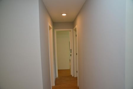 Apartamento para alugar com 105m², 2 quartos e 2 vagas Apartamento para alugar com 105m², 2 quartos e 2 vagasCorredor