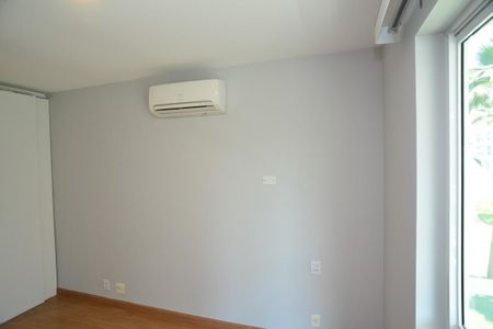 Apartamento para alugar com 105m², 2 quartos e 2 vagas Apartamento para alugar com 105m², 2 quartos e 2 vagasSuíte