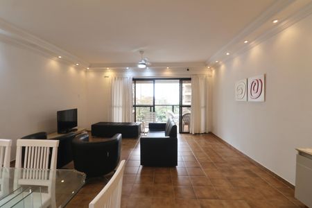 Apartamento para alugar com 220m², 4 quartos e 3 vagasSala