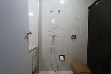 Apartamento para alugar com 220m², 4 quartos e 3 vagasBanheiro Suíte 4