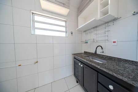 Cozinha de apartamento para alugar com 1 quarto, 35m² em Consolação, São Paulo