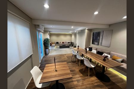 Studio para alugar com 30m², 1 quarto e sem vagaÁrea comum - Salão de festas