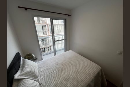 Studio para alugar com 30m², 1 quarto e sem vagaSuíte