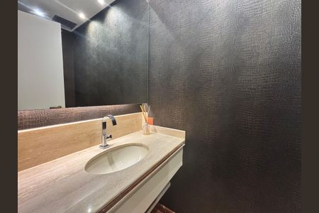 Apartamento para alugar com 200m², 4 quartos e 3 vagas Apartamento para alugar com 200m², 4 quartos e 3 vagasLavabo