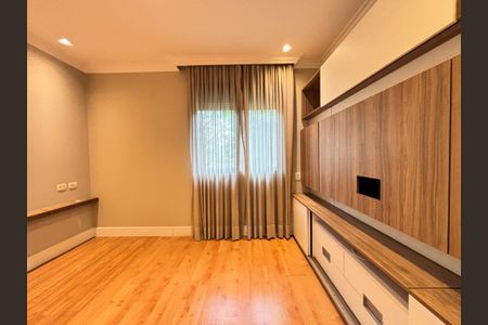 Apartamento para alugar com 200m², 4 quartos e 3 vagas Apartamento para alugar com 200m², 4 quartos e 3 vagasQuarto