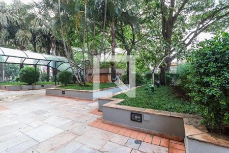 Apartamento para alugar com 200m², 4 quartos e 3 vagas Apartamento para alugar com 200m², 4 quartos e 3 vagasÁrea comum