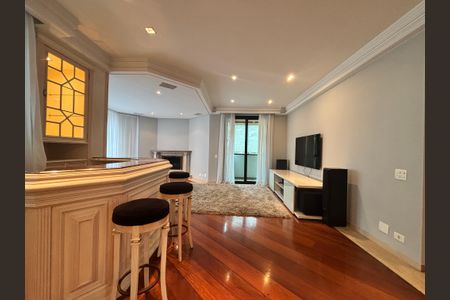 Apartamento para alugar com 200m², 4 quartos e 3 vagas Apartamento para alugar com 200m², 4 quartos e 3 vagasSala