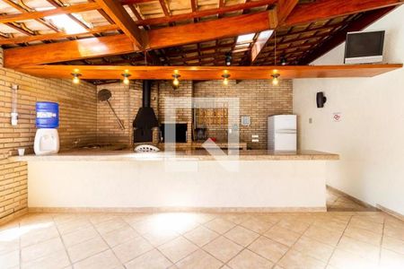 Apartamento para alugar com 200m², 4 quartos e 3 vagas Apartamento para alugar com 200m², 4 quartos e 3 vagasÁrea comum - Churrasqueira