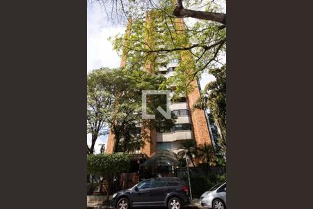 Apartamento para alugar com 200m², 4 quartos e 3 vagas Apartamento para alugar com 200m², 4 quartos e 3 vagasFachada