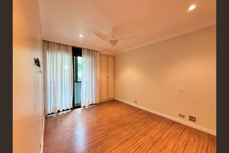 Apartamento para alugar com 200m², 4 quartos e 3 vagas Apartamento para alugar com 200m², 4 quartos e 3 vagasSuíte 3