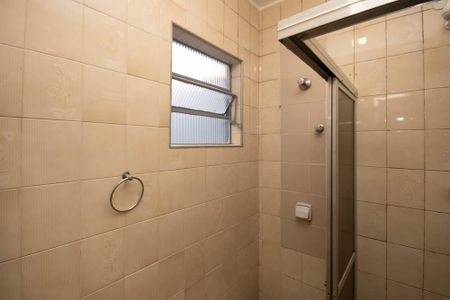 Casa para alugar com 100m², 2 quartos e sem vagaBanheiro da Suíte