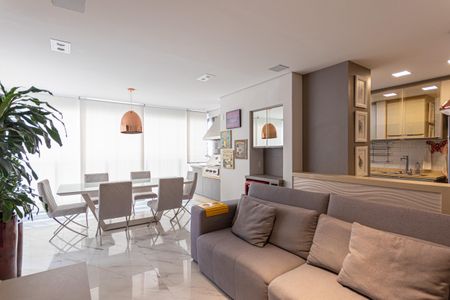 Sala de apartamento para alugar com 2 quartos, 76m² em Moema, São Paulo