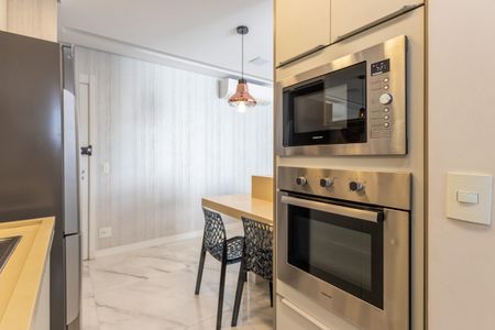 Apartamento à venda com 76m², 2 quartos e 2 vagasCozinha