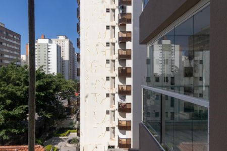 Apartamento à venda com 76m², 2 quartos e 2 vagasVista da  Suíte 1