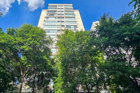 Apartamento à venda com 76m², 2 quartos e 2 vagasFachada do Prédio