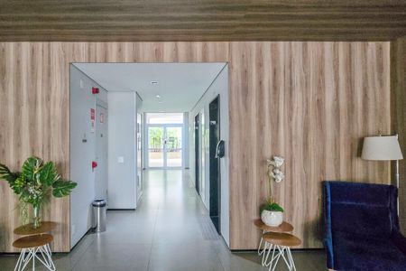 Apartamento à venda com 76m², 2 quartos e 2 vagasHall de entrada