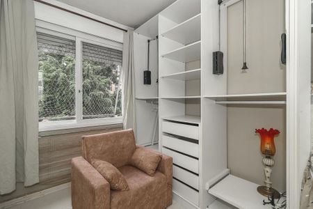 Apartamento à venda com 99m², 2 quartos e 1 vagaCloset