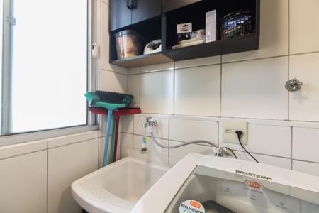 Área de Serviço  de apartamento à venda com 2 quartos, 52m² em Penha de França, São Paulo