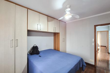Casa à venda com 250m², 3 quartos e 5 vagas Casa à venda com 250m², 3 quartos e 5 vagasSuíte 2