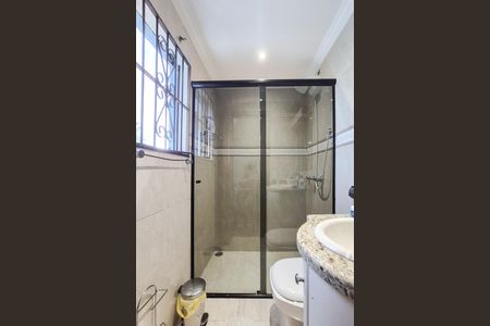 Casa à venda com 250m², 3 quartos e 5 vagas Casa à venda com 250m², 3 quartos e 5 vagasBanheiro da Suíte 2