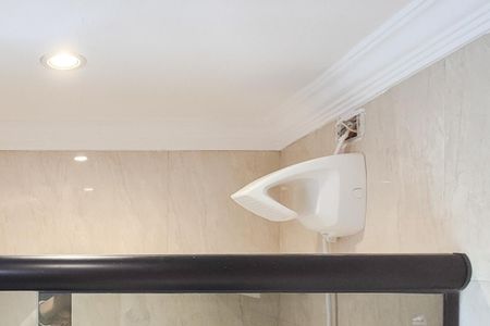 Casa à venda com 250m², 3 quartos e 5 vagas Casa à venda com 250m², 3 quartos e 5 vagasBanheiro da Suíte 2
