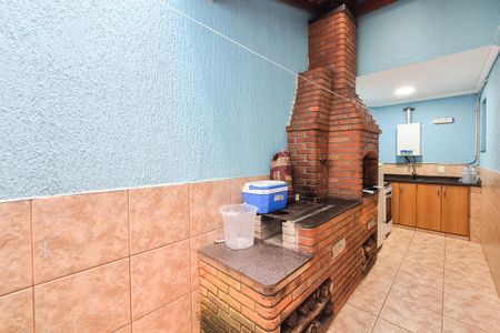 Casa à venda com 250m², 3 quartos e 5 vagas Casa à venda com 250m², 3 quartos e 5 vagasÁrea gourmet