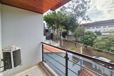 Varanda Suíte 1  de casa à venda com 3 quartos, 250m² em Taboão, São Bernardo do Campo