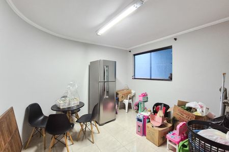 Casa à venda com 250m², 3 quartos e 5 vagas Casa à venda com 250m², 3 quartos e 5 vagasQuarto de Serviço