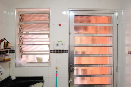 Casa à venda com 100m², 3 quartos e 4 vagasÁrea de Serviço