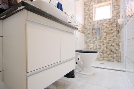 Casa à venda com 100m², 3 quartos e 4 vagasBanheiro Social