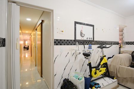 Casa à venda com 100m², 3 quartos e 4 vagasQuarto 2