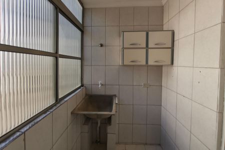 Apartamento para alugar com 60m², 2 quartos e 1 vagaÁrea de Serviço