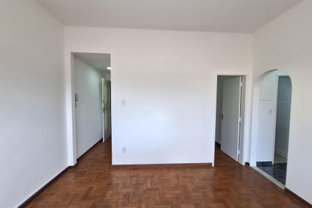 Sala de apartamento para alugar com 2 quartos, 63m² em Jd Vinte E Cinco de Agosto, Duque de Caxias