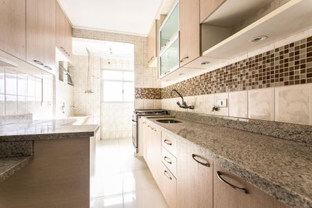 Apartamento à venda com 80m², 3 quartos e 2 vagasCozinha