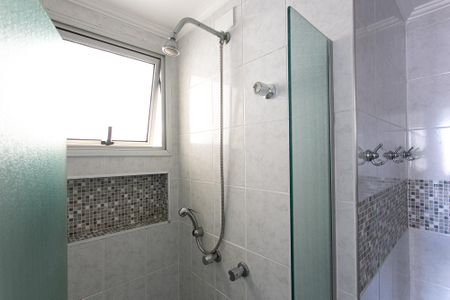 Apartamento à venda com 80m², 3 quartos e 2 vagasBanheiro da Suíte