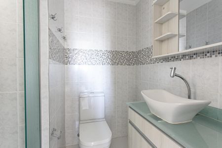 Apartamento à venda com 80m², 3 quartos e 2 vagasBanheiro da Suíte